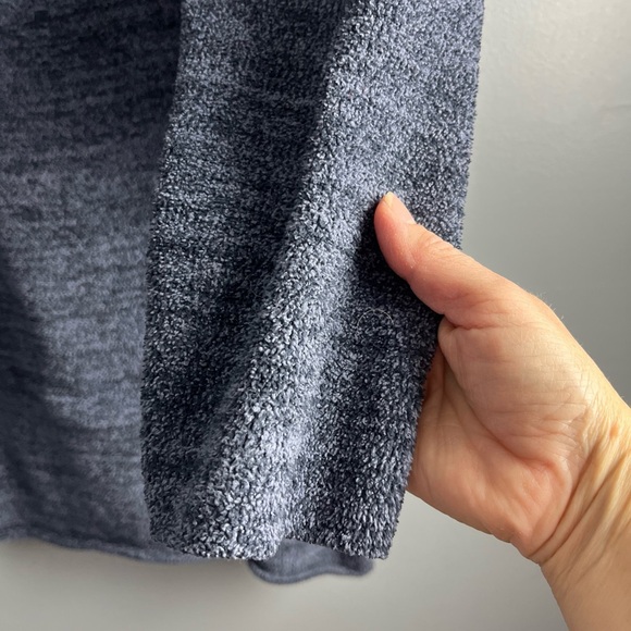 Barefoot Dreams cozy chic lounge one size pullover - Picture 7 of 9